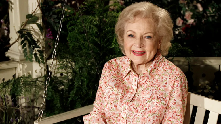 Martha Ludden: Biography and Family Life Martha Ludden: Biography and Family Life